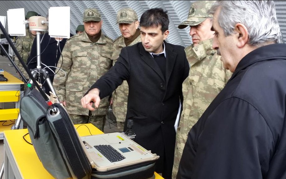 Sümeyye Erdoğan, Selçuk Bayraktar ile sözlendi