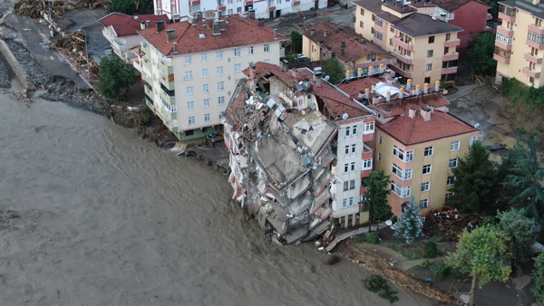 Kastamonu Bozkurt'ta felaketin boyutu gün ağarınca ortaya çıktı