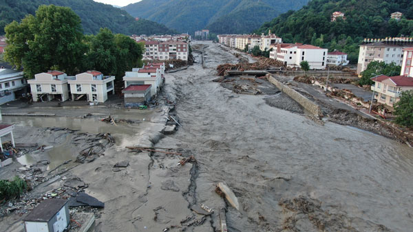 Kastamonu Bozkurt'ta felaketin boyutu gün ağarınca ortaya çıktı