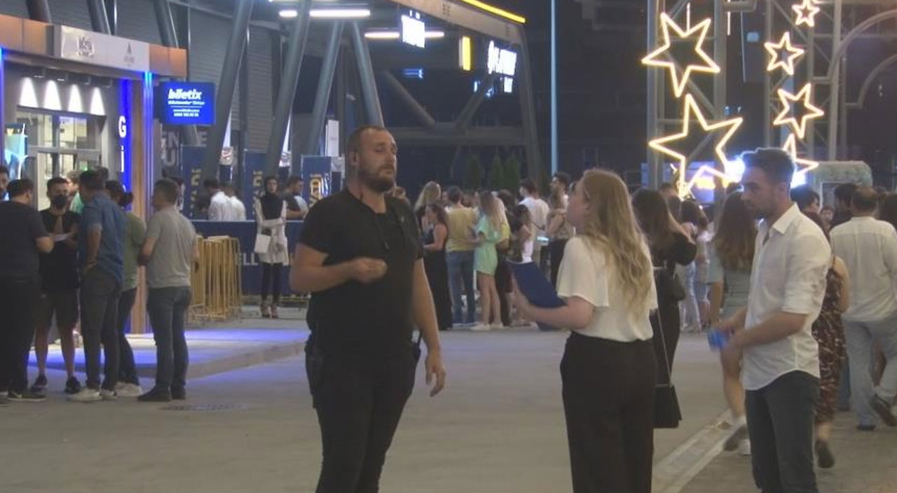 Sertab Erener'in konserini polis bastı!