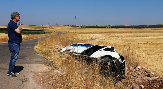 Feci kaza... Öğrenci servisi devrildi: 8’i çocuk 10 yaralı