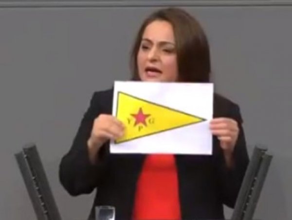 Türk kökenli Alman vekil Sevim Dağdelen, NATO'yu Türkiye'ye müdahaleye çağırdı