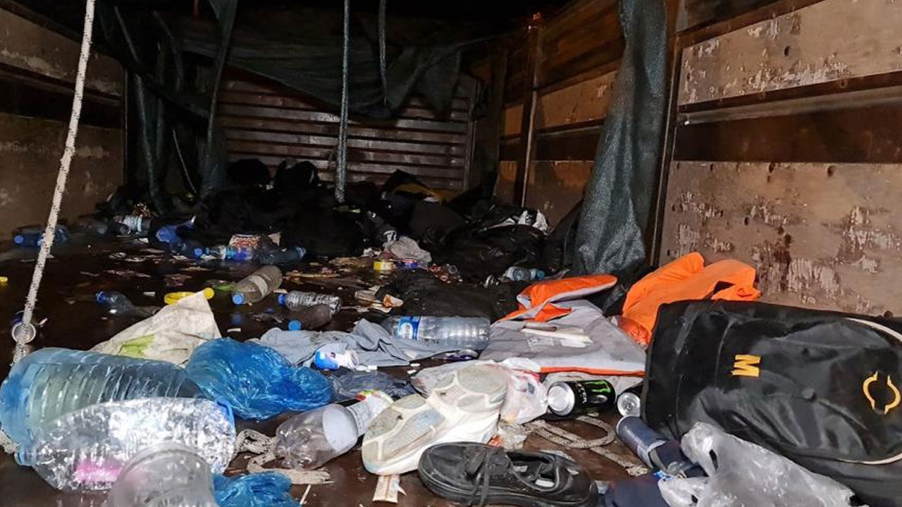 Hayvan nakil aracından dram çıktı: Umut tacirleri yine iş başında
