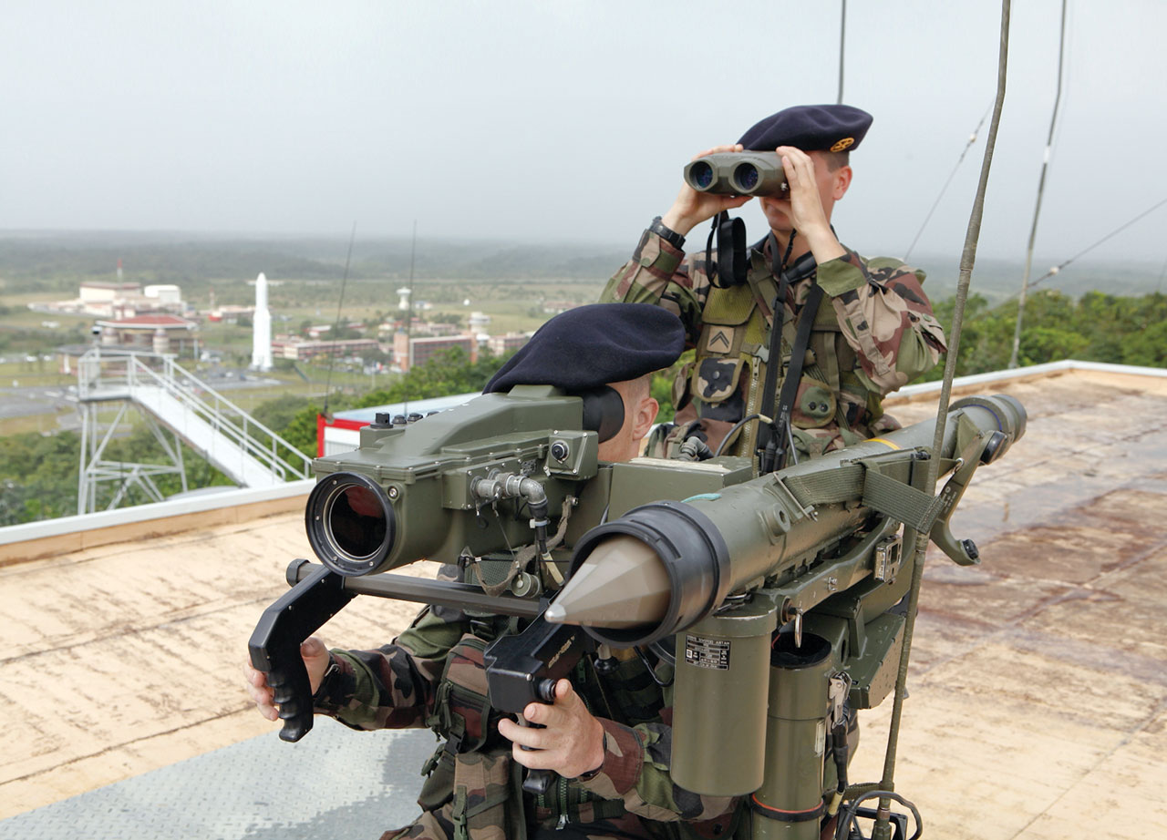 Rumlara saldırı silahı yağıyor