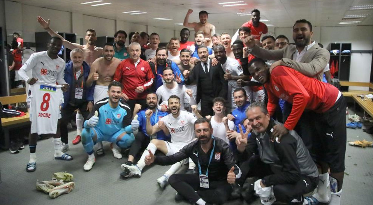 Sivasspor hedef büyüttü, Rıza Çalımbay imzalıyor