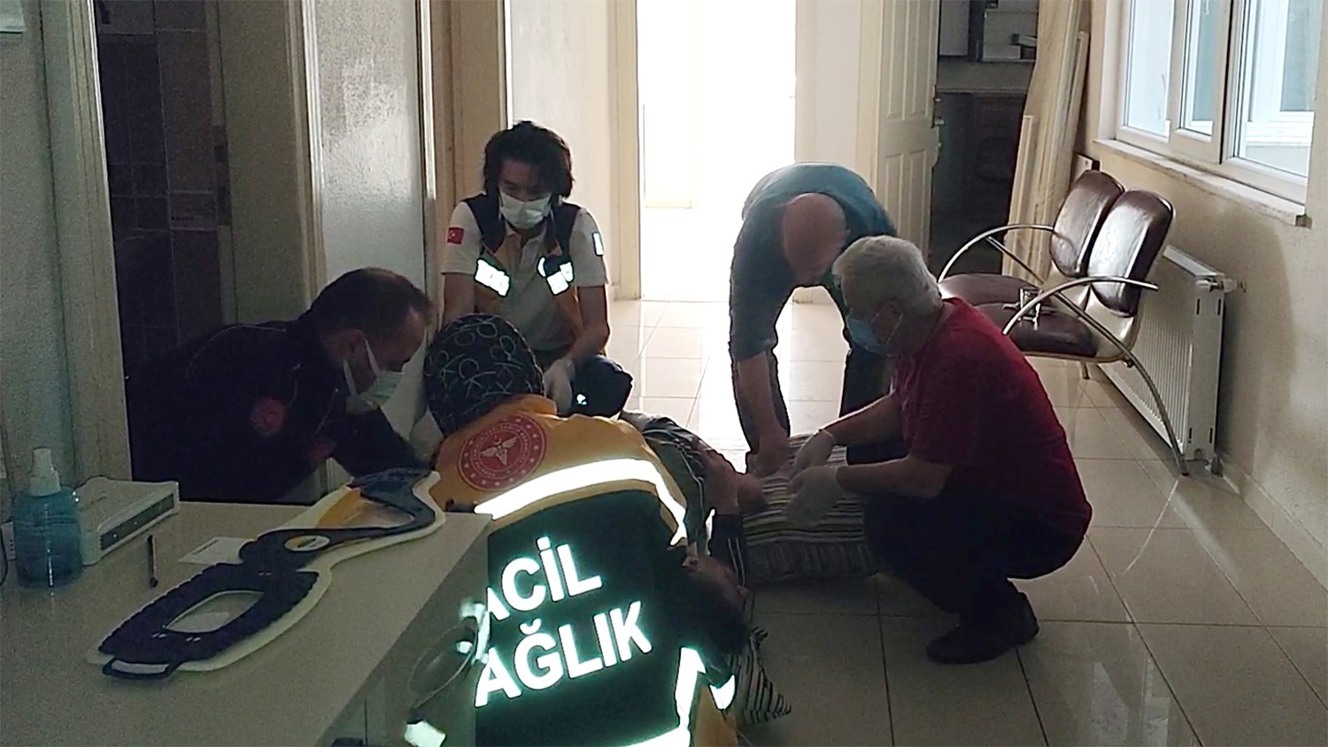 İnternet hattı çekmek isterken canından oluyordu