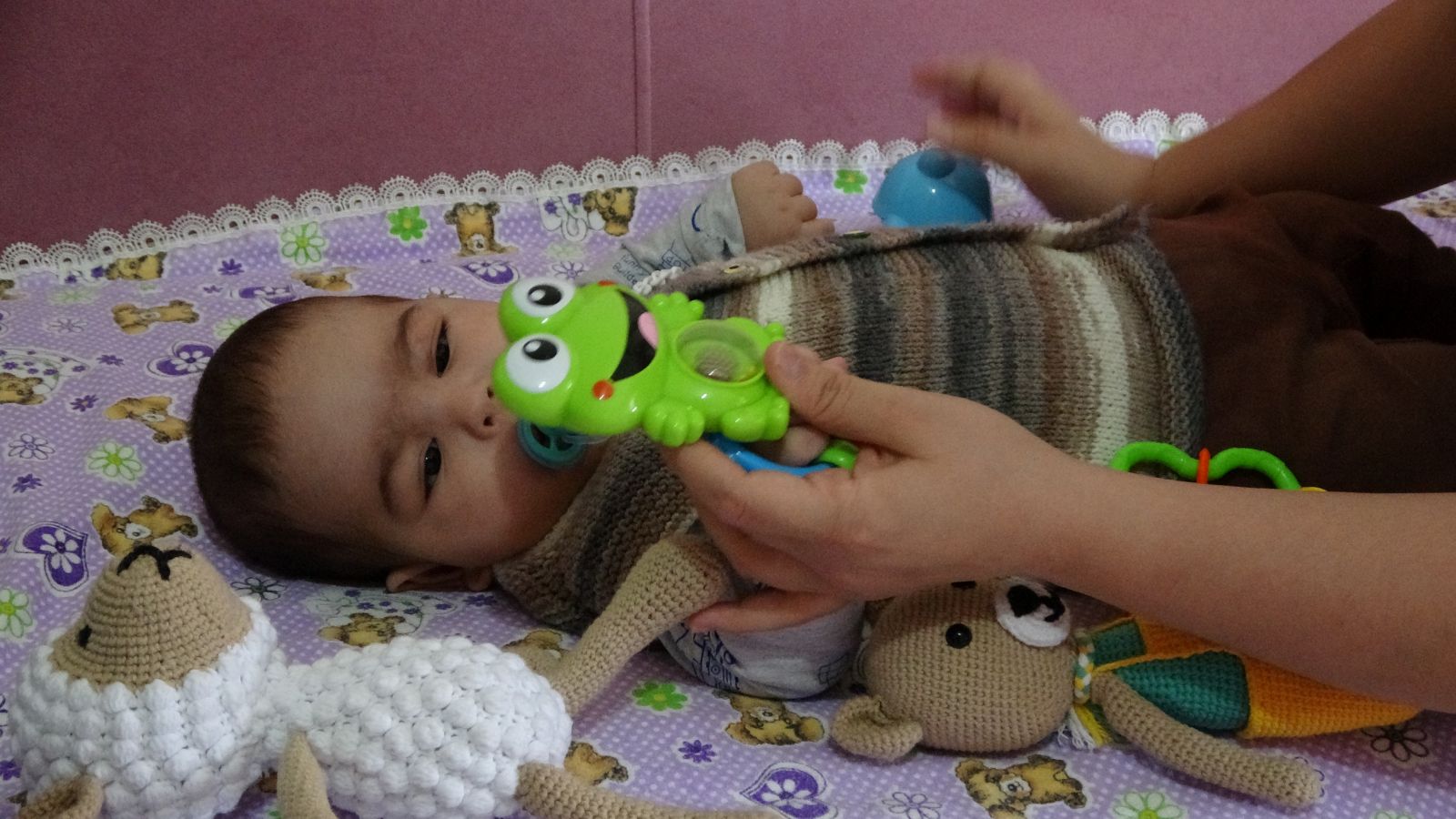 4 yıl sonra tüp bebekle çocuk sahibi olan çiftin çocuğu SMA tip 1 hastalığına yakalandı