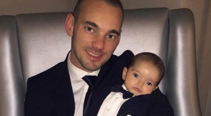 İşte Sneijder'in oğlu