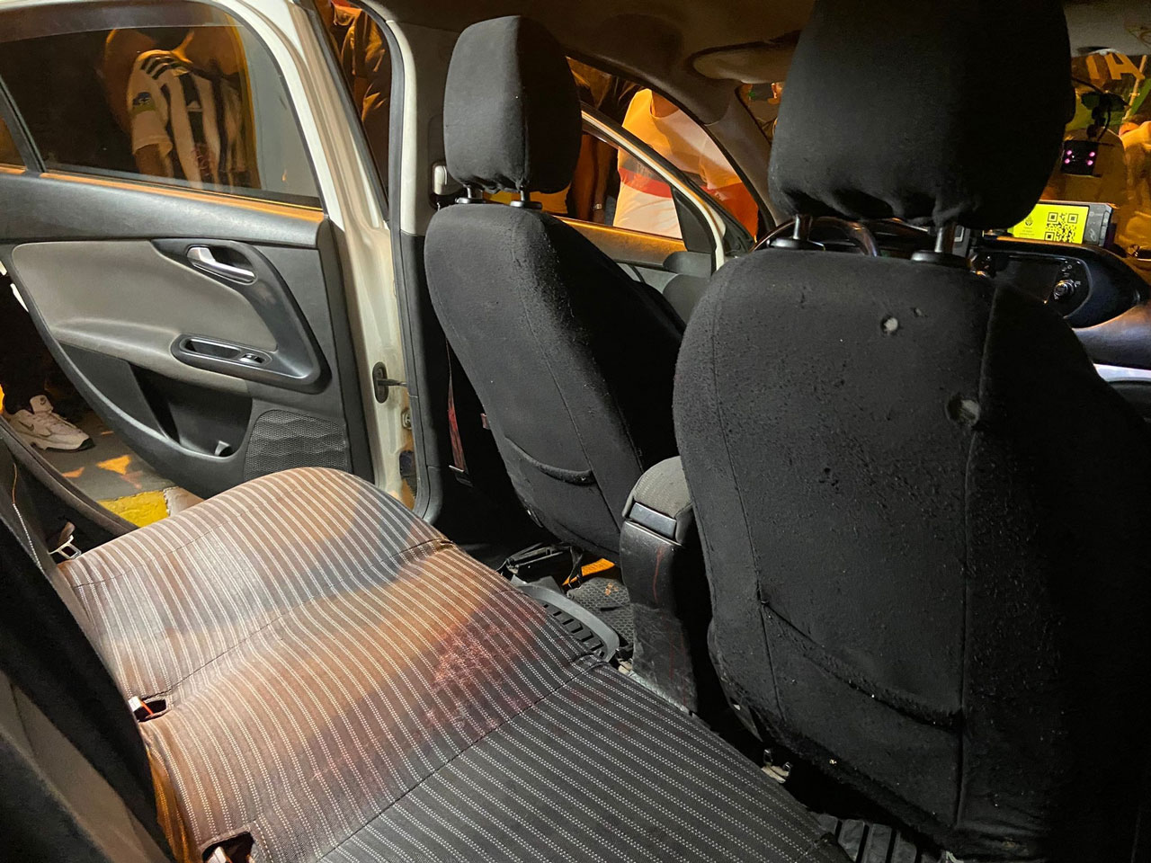 Fazla fiş isteyen yolcu taksicinin boğazını kesti