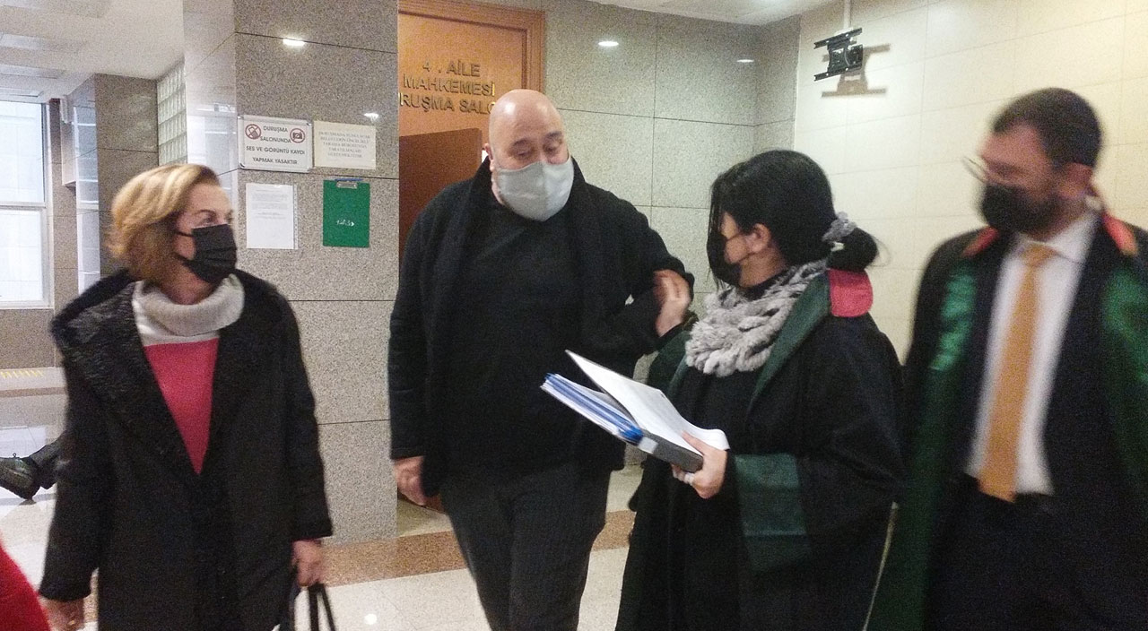 Ünlü şef Somer Sivrioğlu 18 yıllık evliliğini bitirdi!