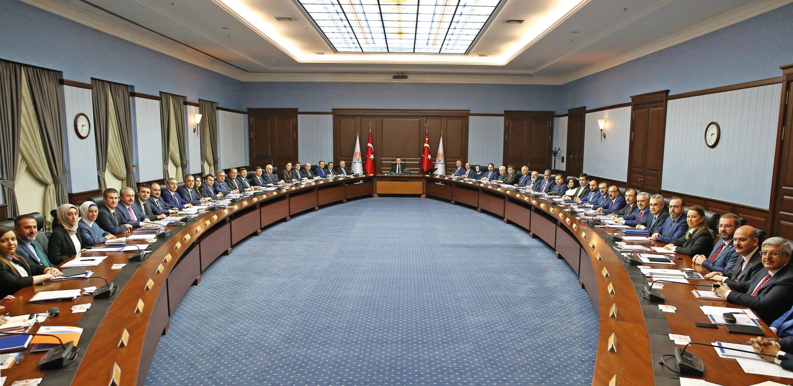 AK Parti A Takımı belli oldu, sözcülüğe Mahir Ünal getirildi