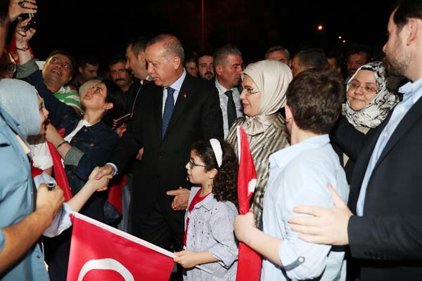 15 Temmuz şehitleri dualarla anıldı