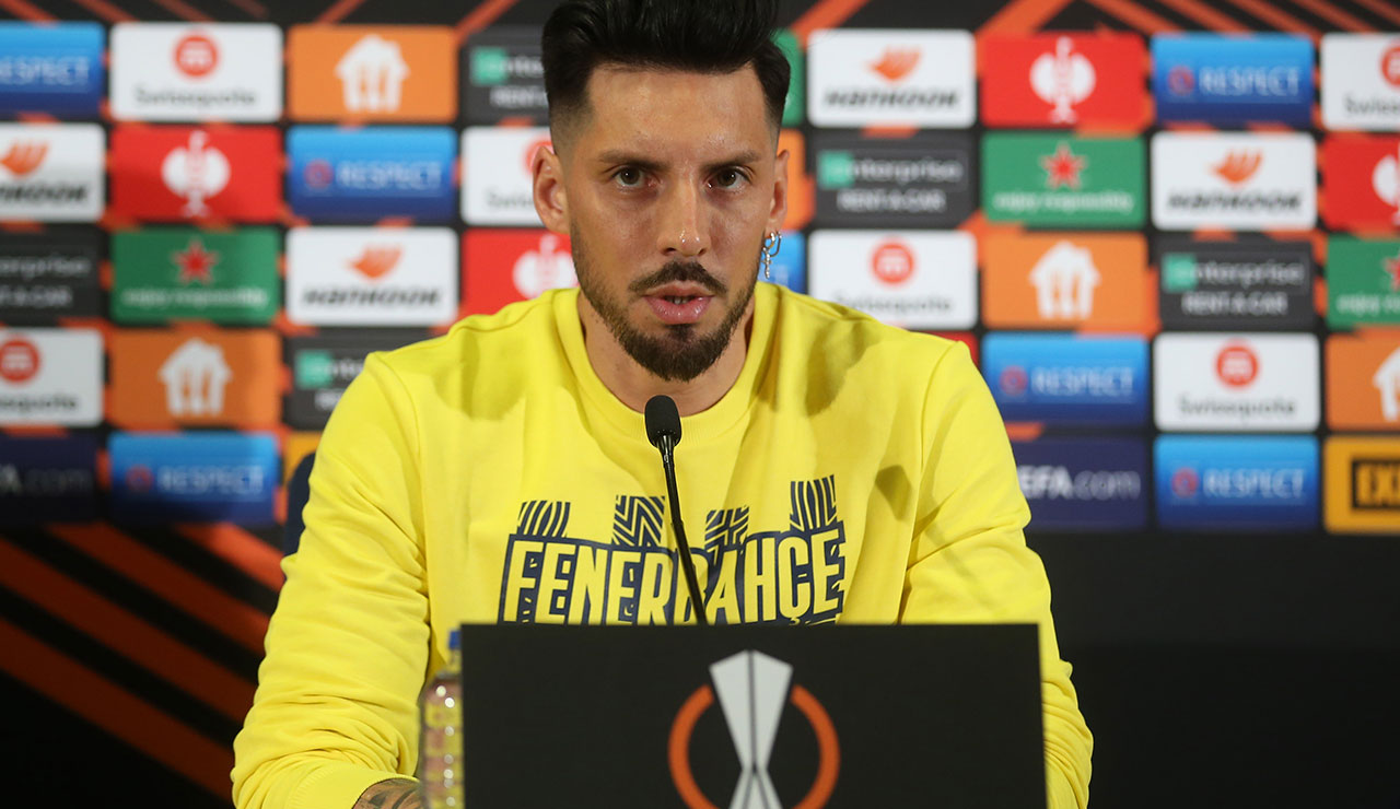 Pereira'nın Frankfurt maçından beklentisi 'onurlu bir son'