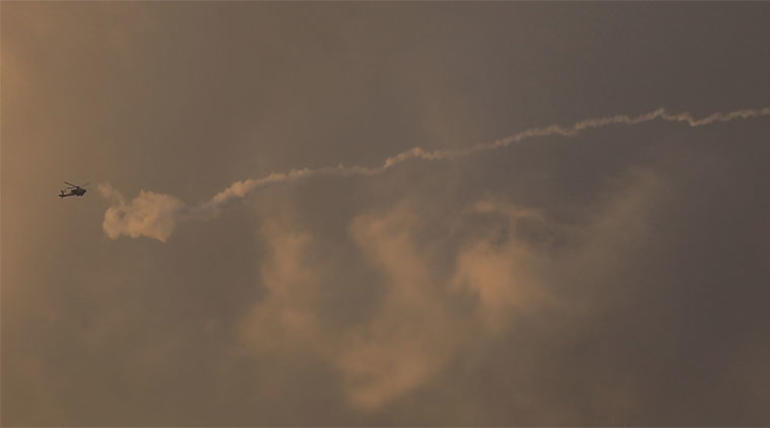 İsrail jetleri Gazze'de Hamas hedeflerini vuruyor