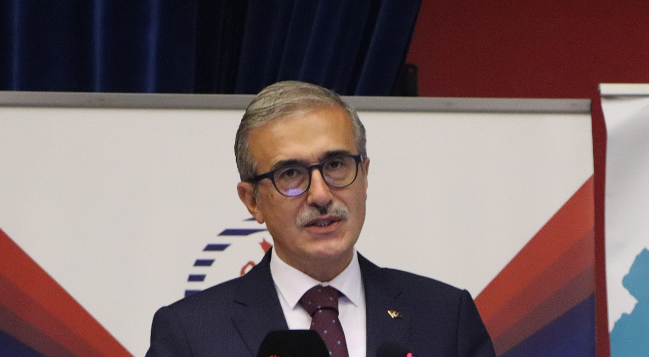 Savunma Sanayi Başkanı sürpriz bilgiyi paylaştı: MMU ve Hürjet için geri sayım! Gökyüzüyle buluşacak Savunma Sanayi Başkanı sürpriz bilgiyi paylaştı: MMU ve Hürjet için geri sayım! Gökyüzüyle buluşacak