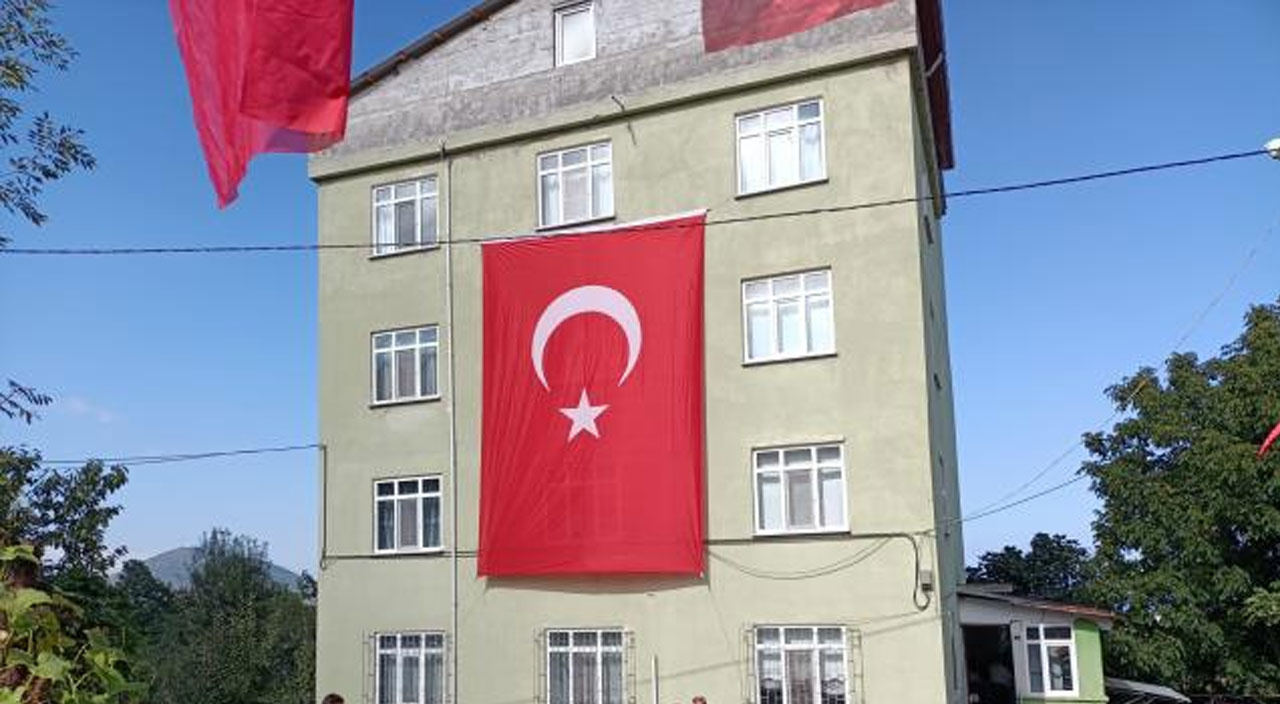 Fırat Kalkanı Harekatı bölgesinde roketatarlı saldırıda 1 asker şehit oldu!