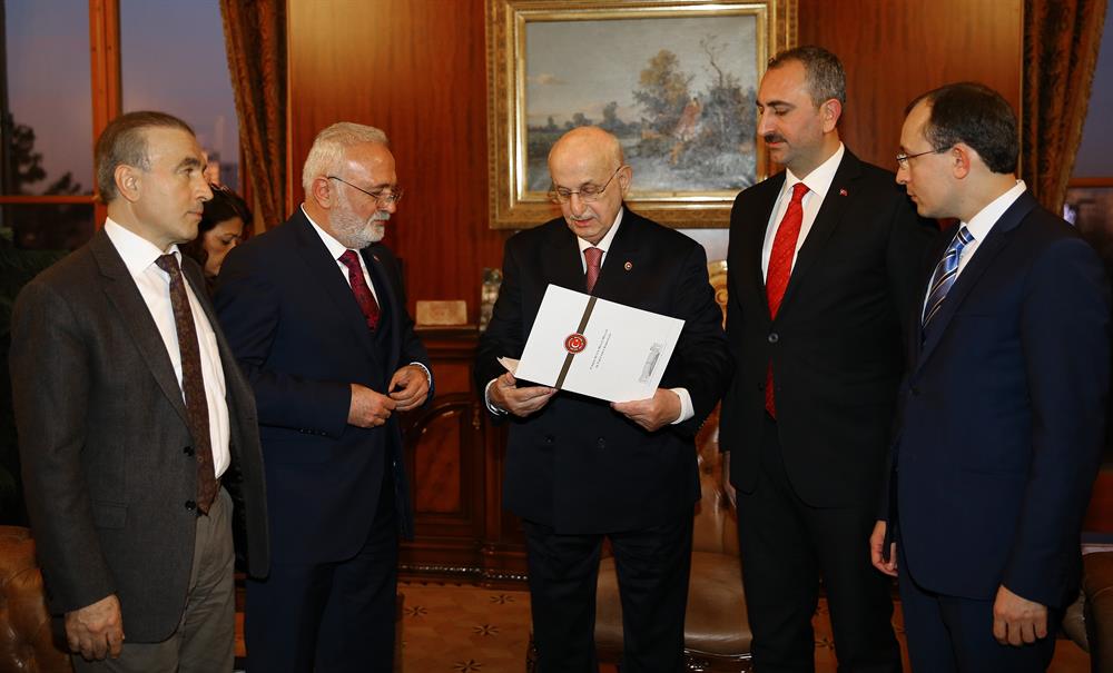 İşte AK Parti'nin anayasa değişikliği teklifi