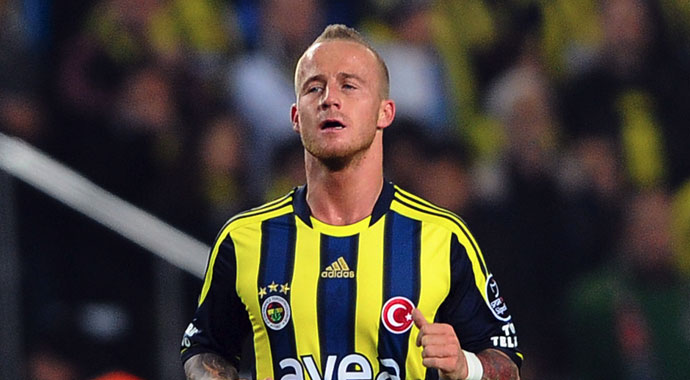 Fenerbahçeli isim için sıraya girdiler