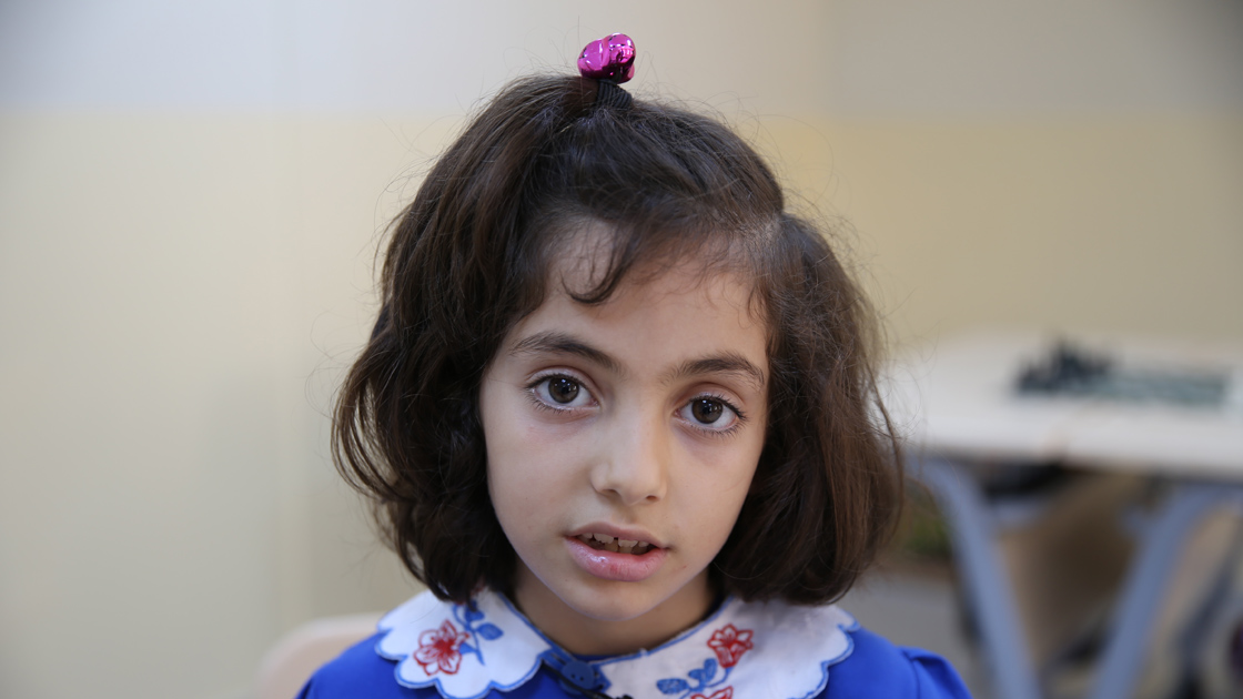 Suriye'deki iç savaşın yetim bıraktığı kız çocukları