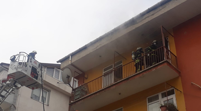 Ülkelerine dönmek için hazırlık yapan Suriyeli ailenin evi yandı