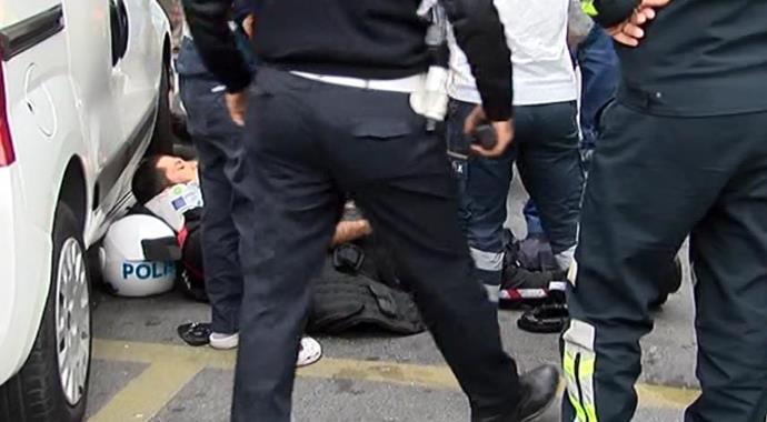 Yunus polislere araba çarptı!