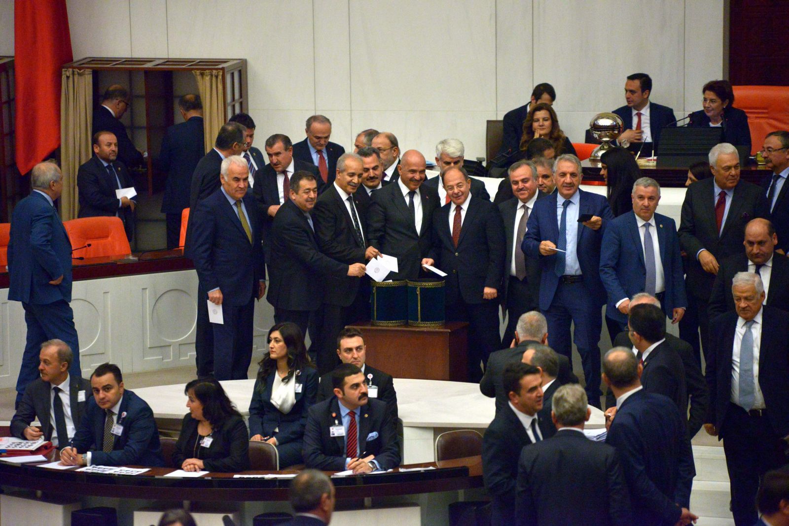 İsmail Kahraman yeniden TBMM Başkanı seçildi (İsmail Kahraman kimdir?)