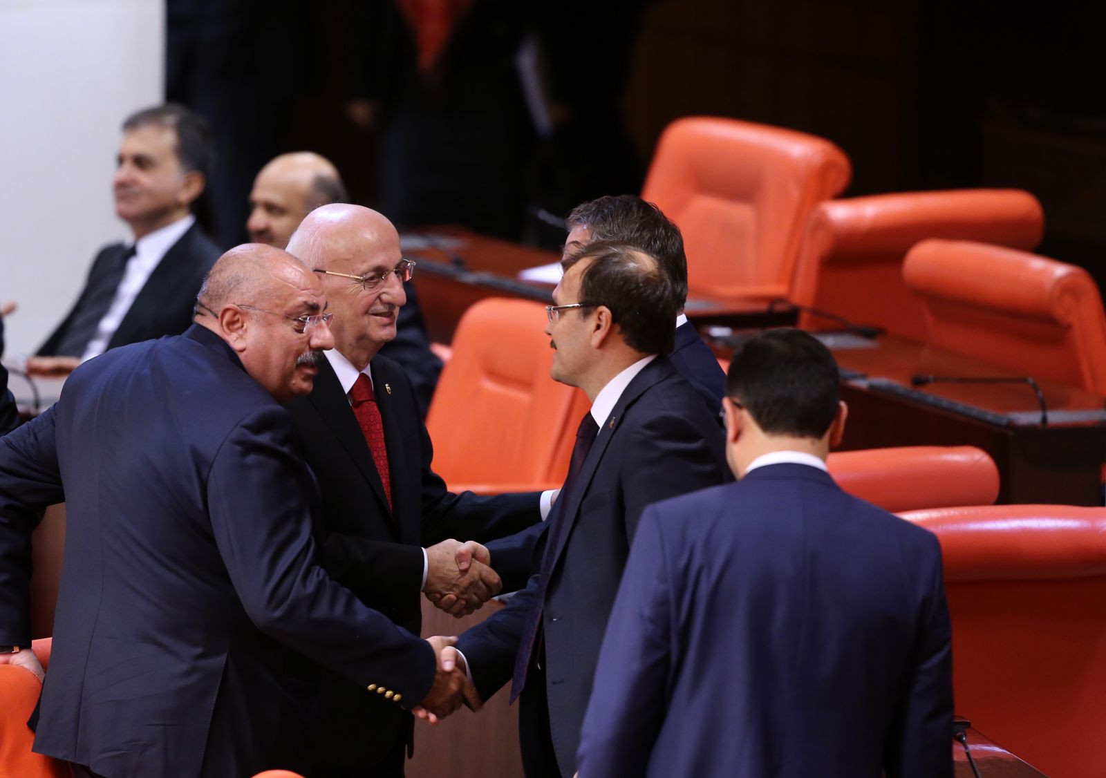 İsmail Kahraman yeniden TBMM Başkanı seçildi (İsmail Kahraman kimdir?)