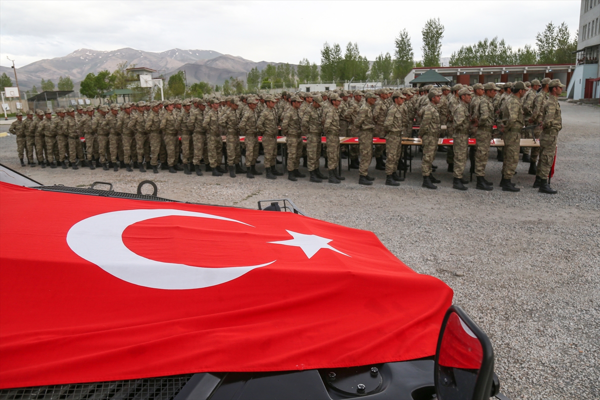 Van'da 414 korucu yemin etti