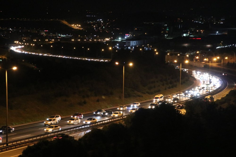 Tatilciler dönüş yolunda