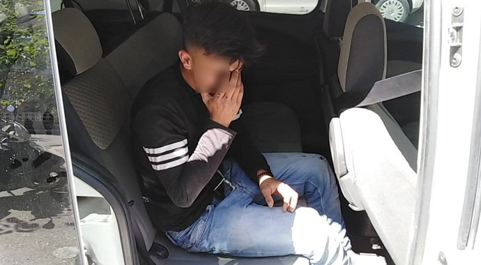 Tacizci mahallelinin elinden zor kurtuldu