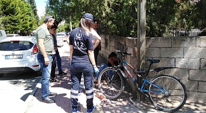 Tacizci mahallelinin elinden zor kurtuldu