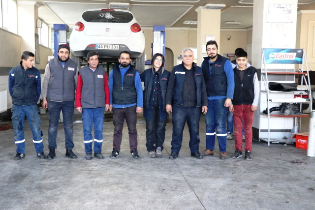Oto tamircisi Gülcan, yerli otomobil üretiminde görev almak istiyor
