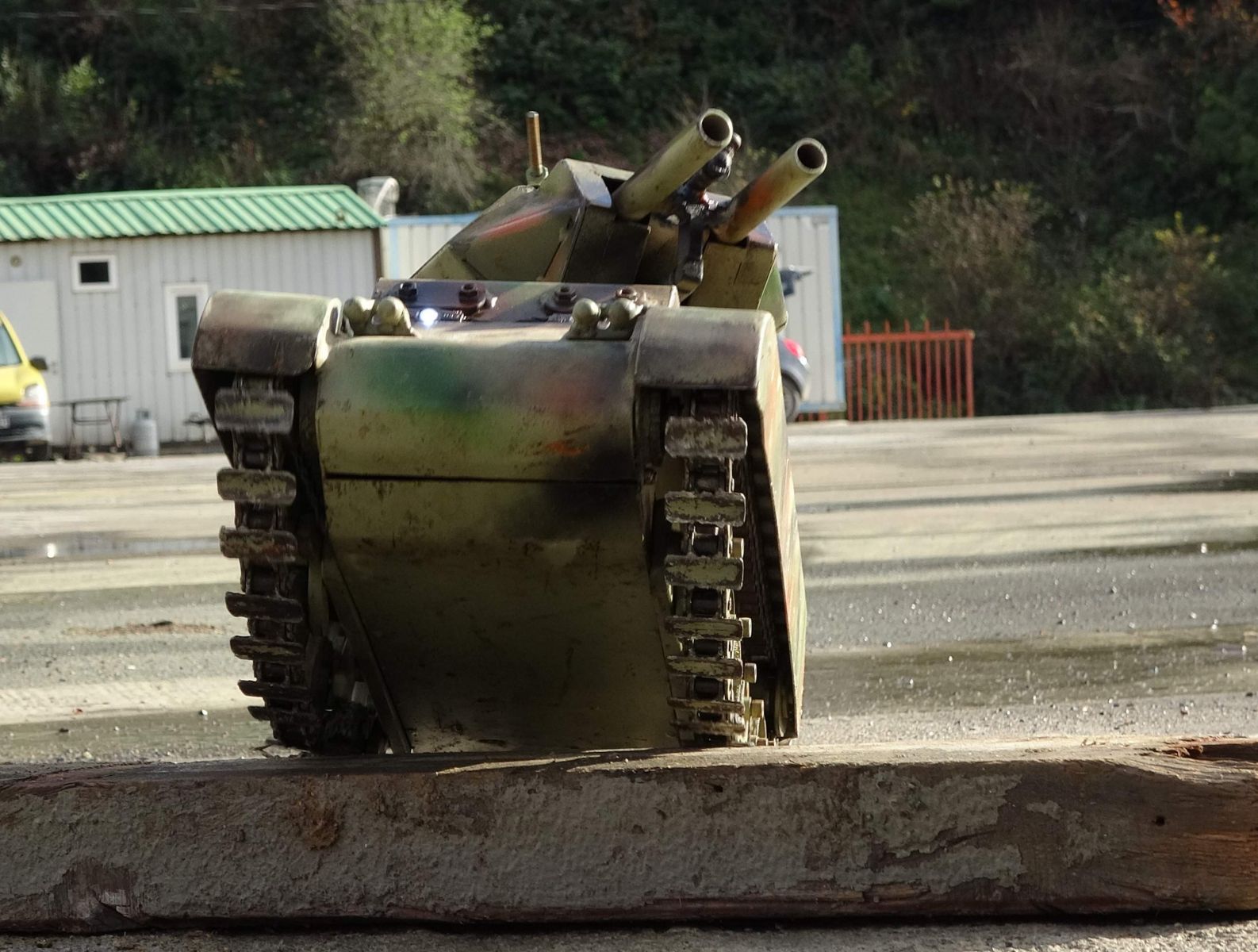 Karadenizli bunu da yaptı: Hurda parçalarından mini tank