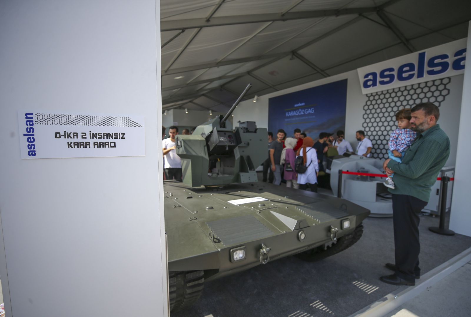 Türk mühendisler yaptı! İnsansız tank Teknofest'te