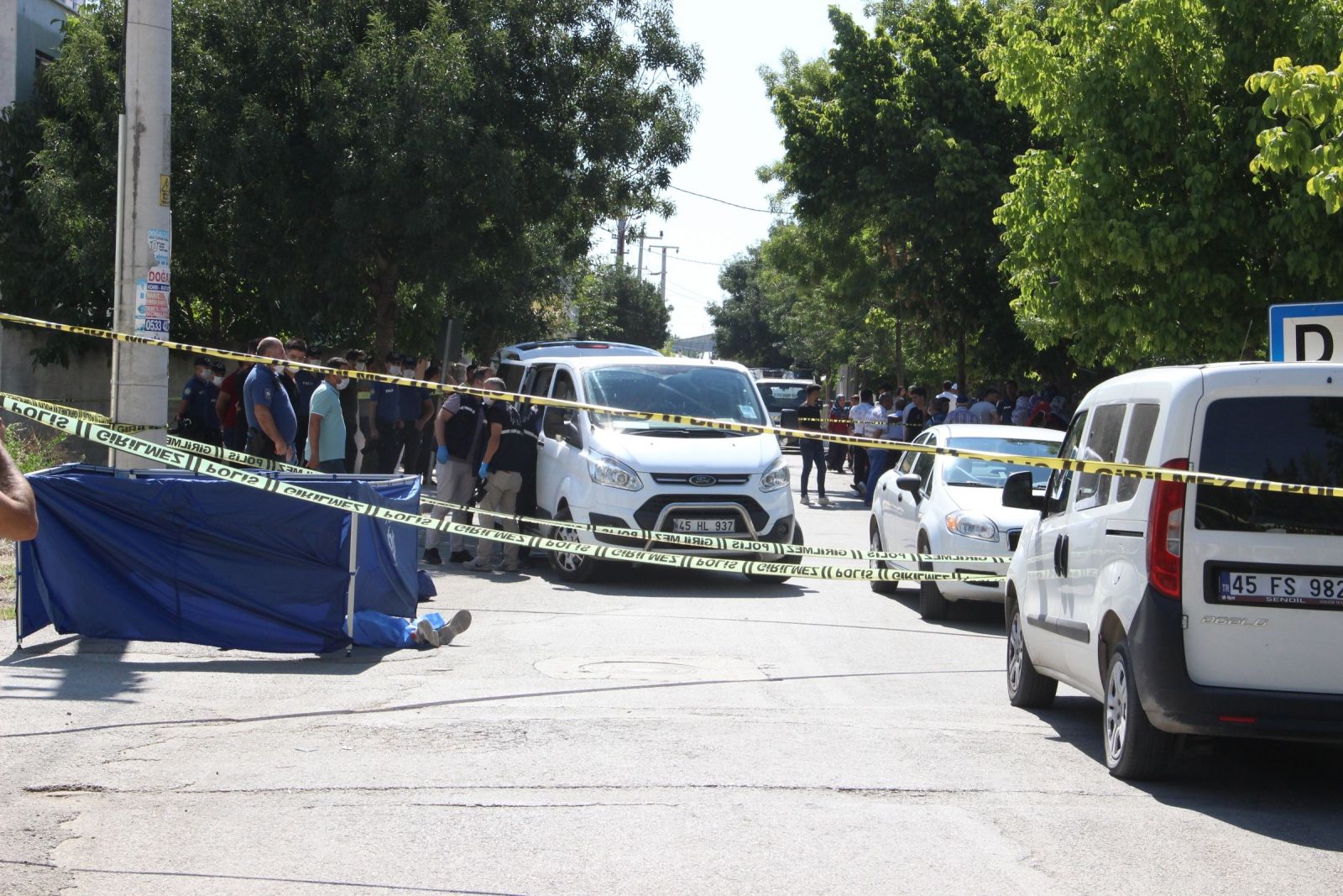 Tartıştığı yeğenini sokak ortasında öldürdü!