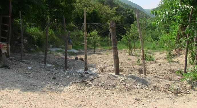 20 yıldır tarlalarına sadece yaz aylarında girebiliyorlar