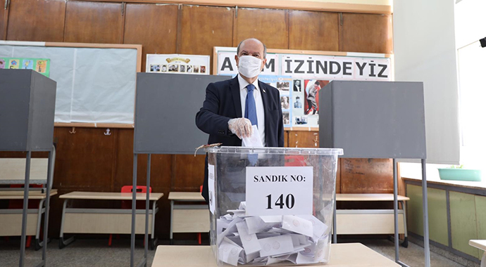KKTC'de seçim günü! 200 bin Kıbrıs Türkü sandık başında