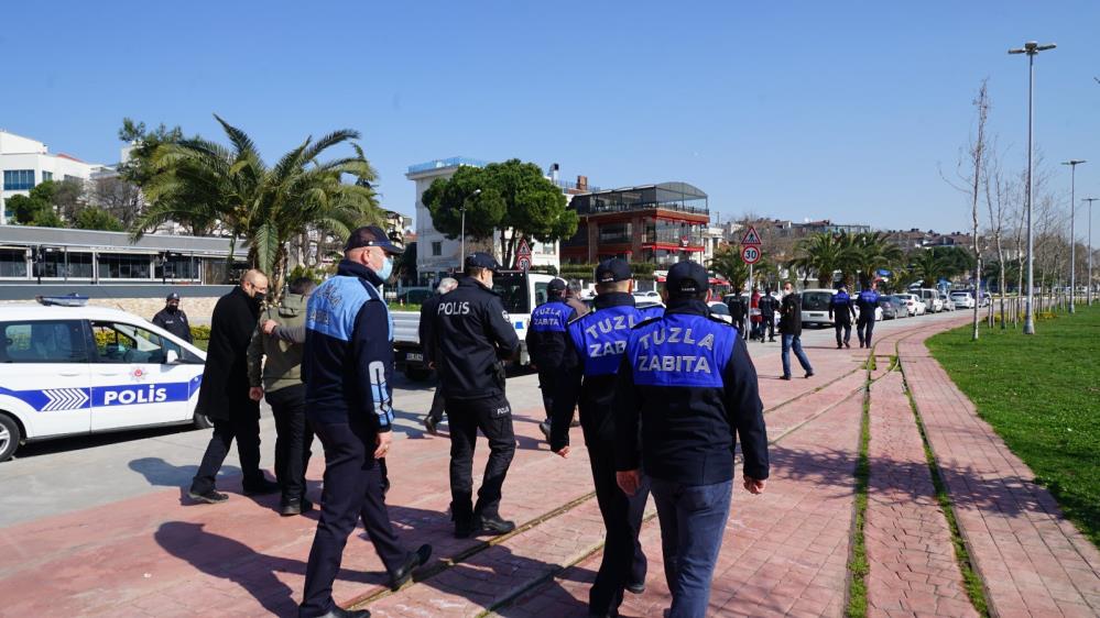 Tuzla’da son kullanım tarihi geçmiş 70 kilo tavuk eti ele geçirildi