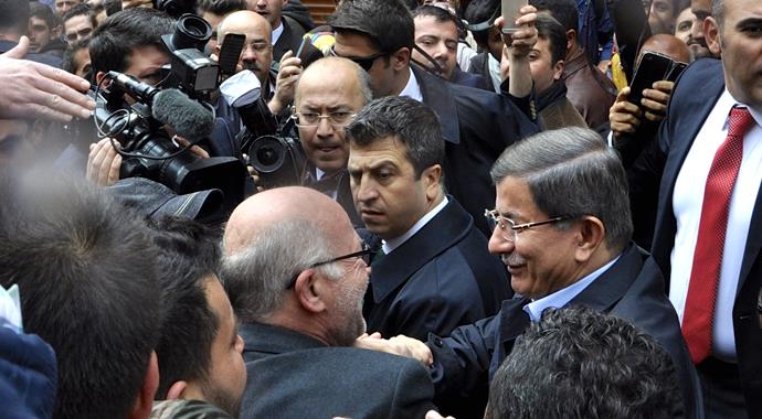 Davutoğlu'ndan tek cümlelik mesaj