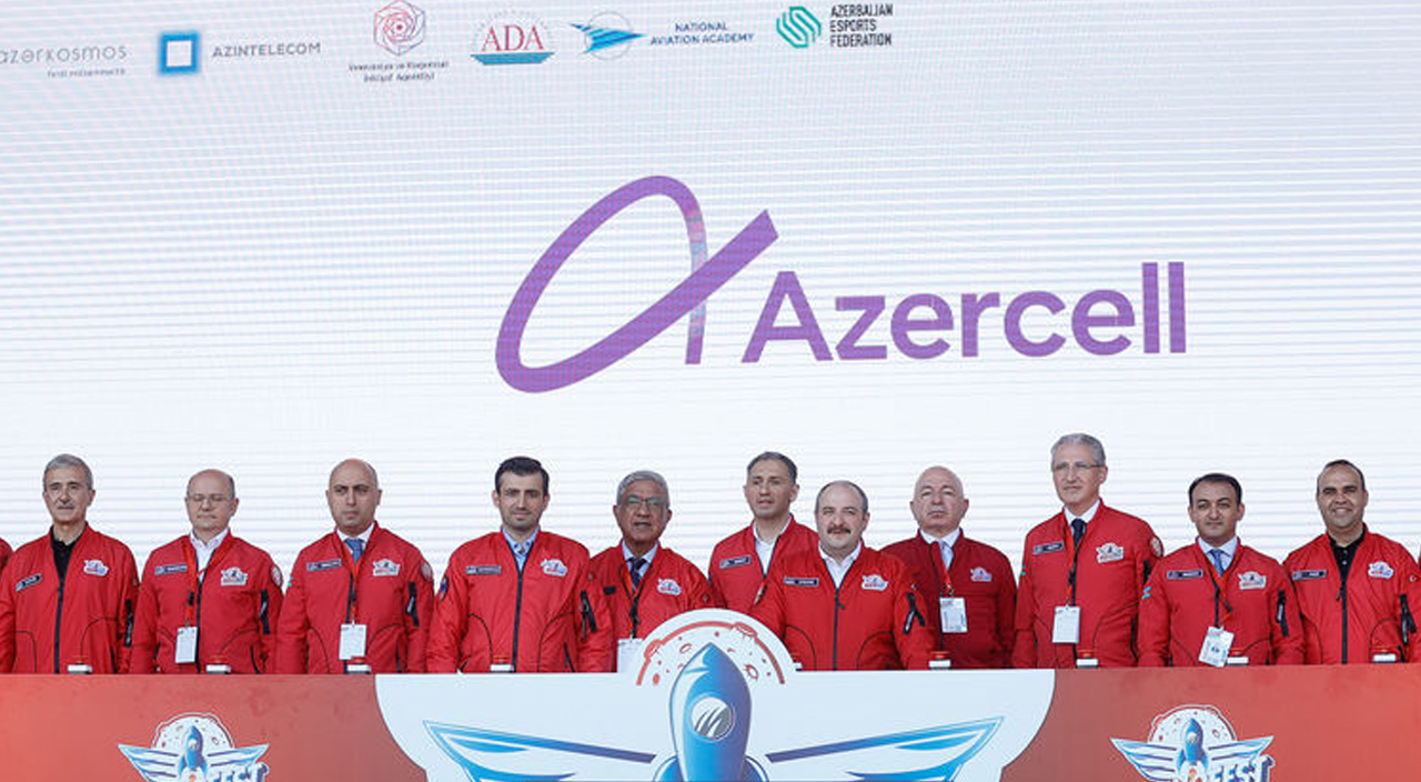 Selçuk Bayraktar kardeş ülke Azerbaycan'a seslendi: Türk uşakları neler başarabileceğini tüm dünyaya gösterecek Selçuk Bayraktar kardeş ülke Azerbaycan'a seslendi: Türk uşakları neler başarabileceğini tüm dünyaya gösterecek