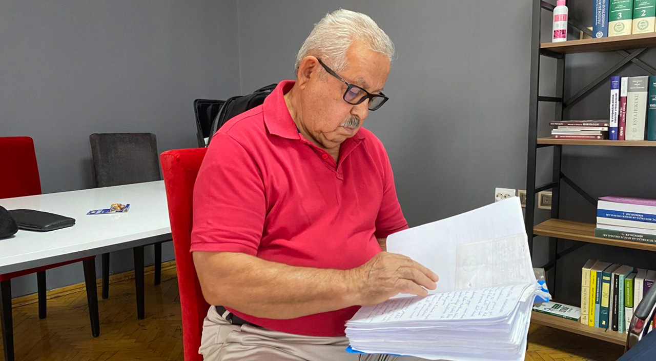 GSM operatörleri ona hat vermiyor, adını sorgulayan reddediyor! Gerçeği öğrenince şaşkına döndü...