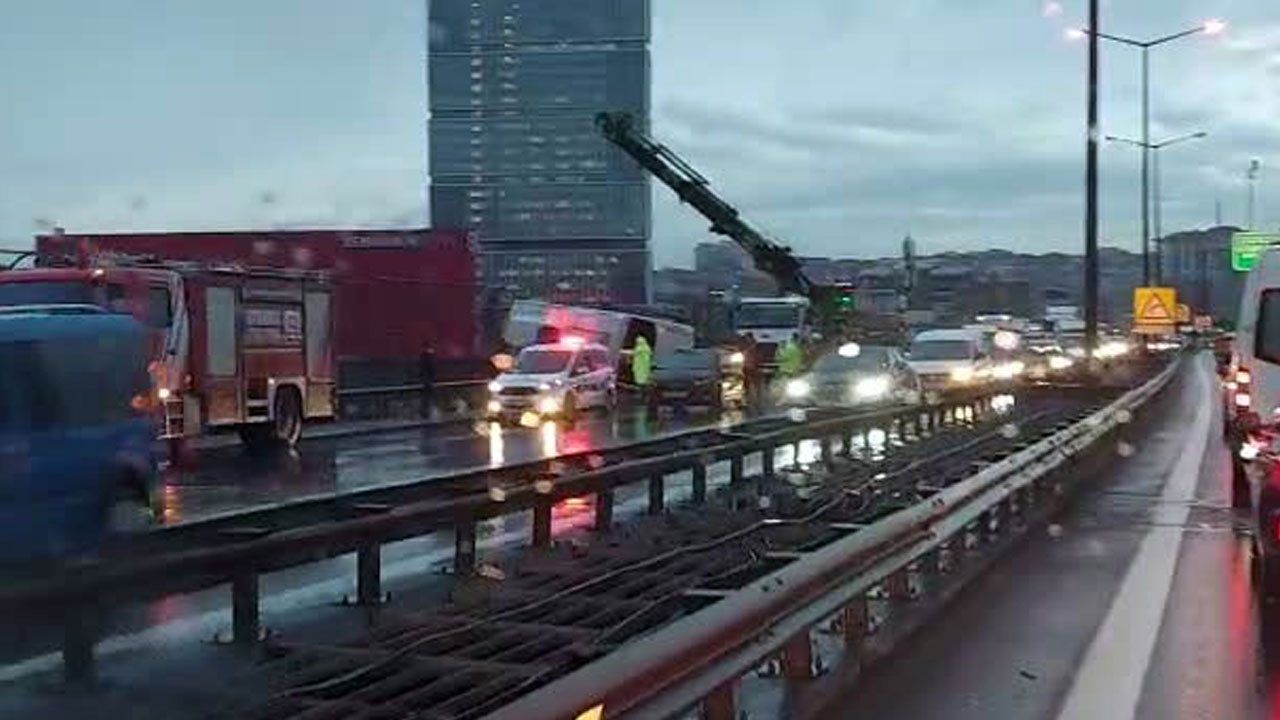 TEM'de cezaevi aracı devrildi: 1 mahkum, 6 asker yaralı