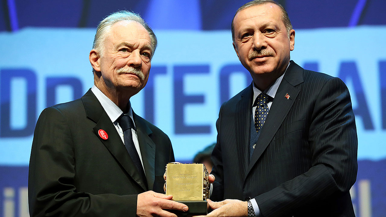 Prof. Dr. Teoman Duralı hayatını kaybetti (Prof. Dr. Teoman Duralı kimdir?)
