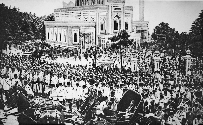 İlk bombacı ilk destekçi