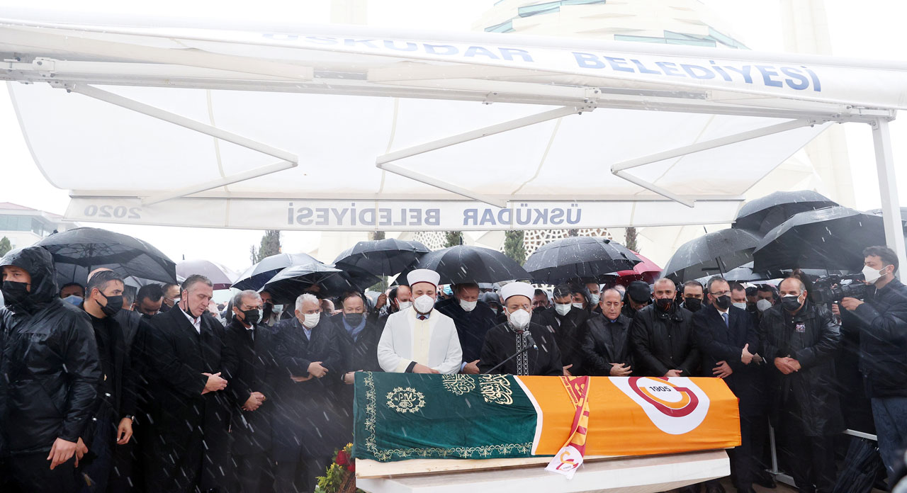 Avrupa fatihi Galatasaray'ın ligde denemediği kalmadı