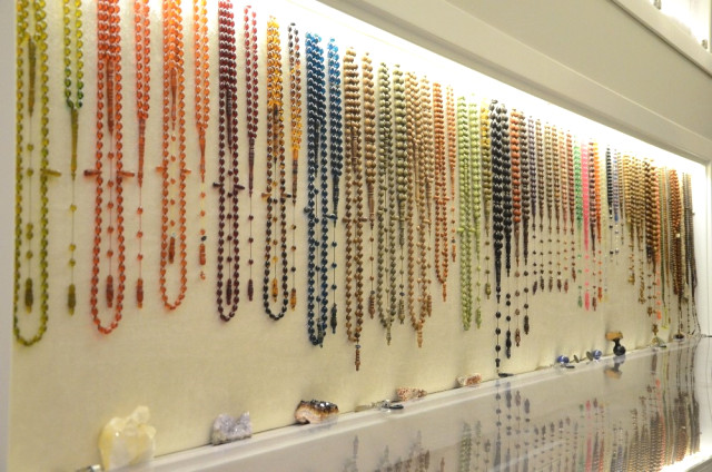 Doktorun servet harcadığı tesbih koleksiyonu hayranlık uyandırıyor