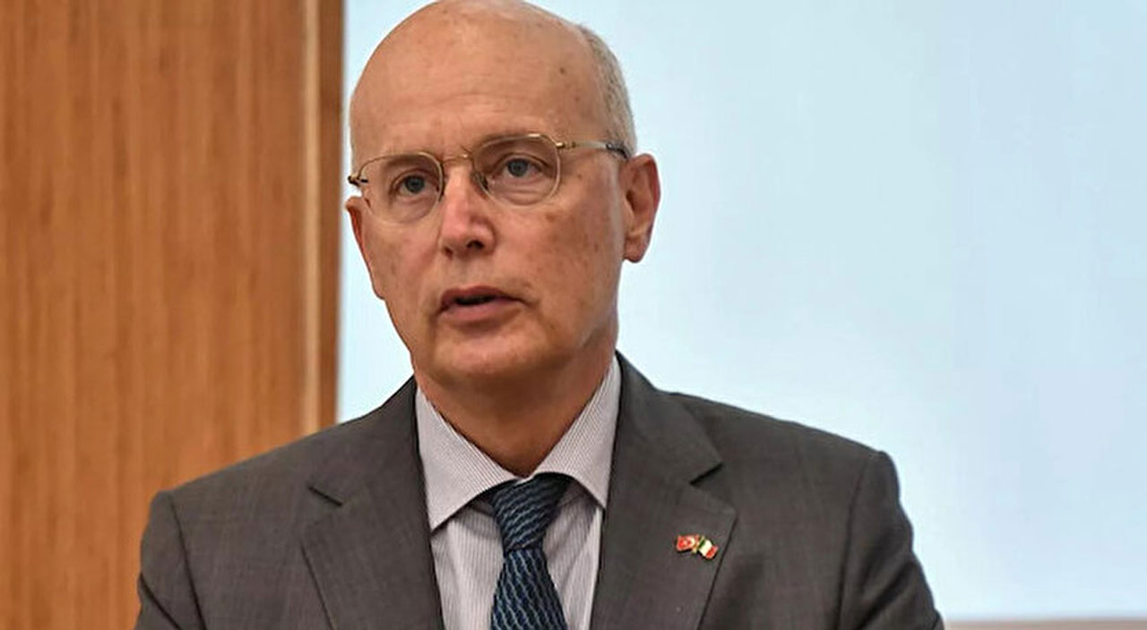 Acilen imzalanmalı: Türkiye'ye ihtiyacımız var Acilen imzalanmalı: Türkiye'ye ihtiyacımız var