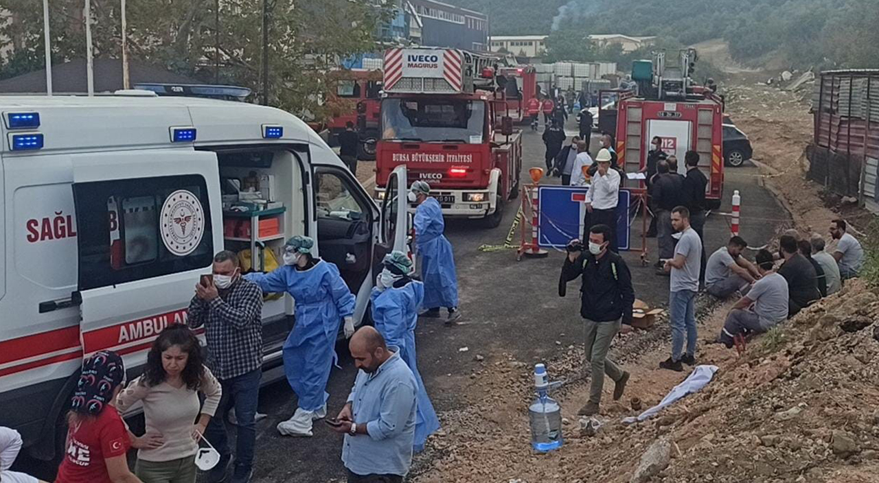 Bursa'da plastik fabrikasında patlama: 1 ölü, 6 yaralı