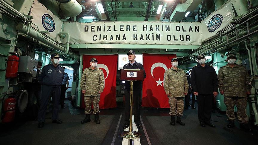 Bakan Akar: Ege'de yapılan tacizlerin izahı mümkün değildir