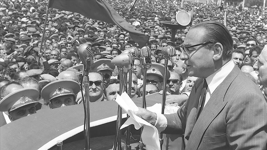 27 Mayıs'ın tanığı Prof. Dr. Mim Kemal Öke o karanlık dönemi anlattı 27 Mayıs'ın tanığı Prof. Dr. Mim Kemal Öke o karanlık dönemi anlattı
